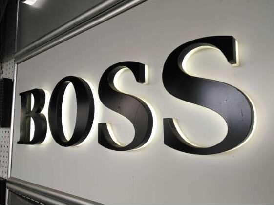 BOSS公司戶外鈦金字制作