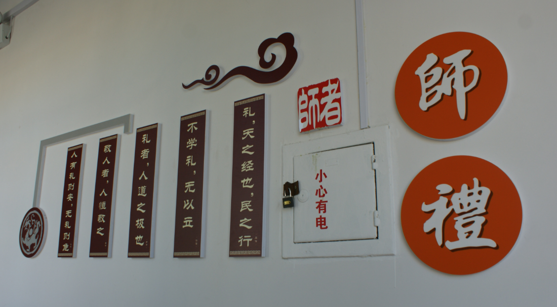 學(xué)校走廊文化墻圖片素材